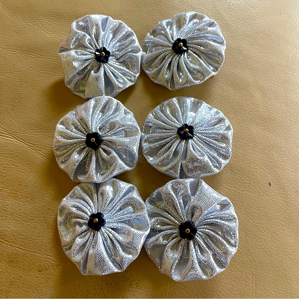 Satin Glittery flower hair clips, Brooch, Set of 6